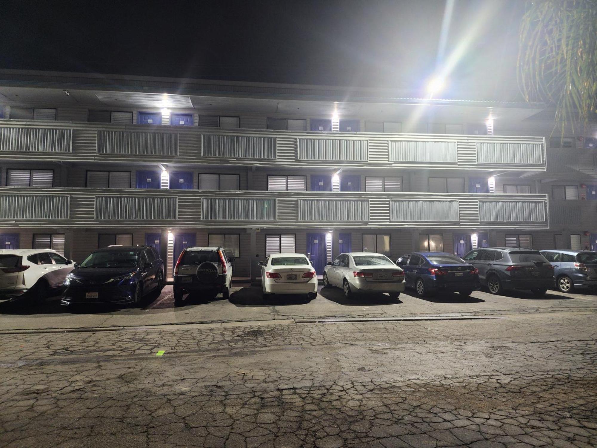 Budget Inn Corcoran Eksteriør bilde